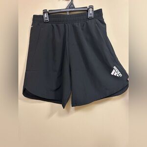 MENS Adidas shorts 7”